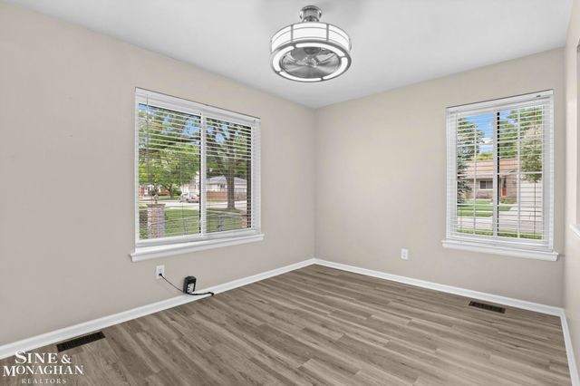 30022 5th Street, St Clair Shores, MI 48082