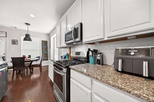 3702 Whirling Way, Richmond, TX 77406