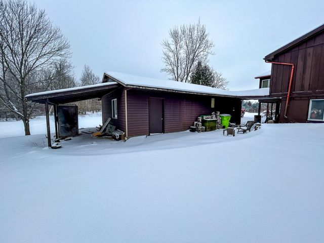 5396 Colchester Way, Gladwin, MI 48624