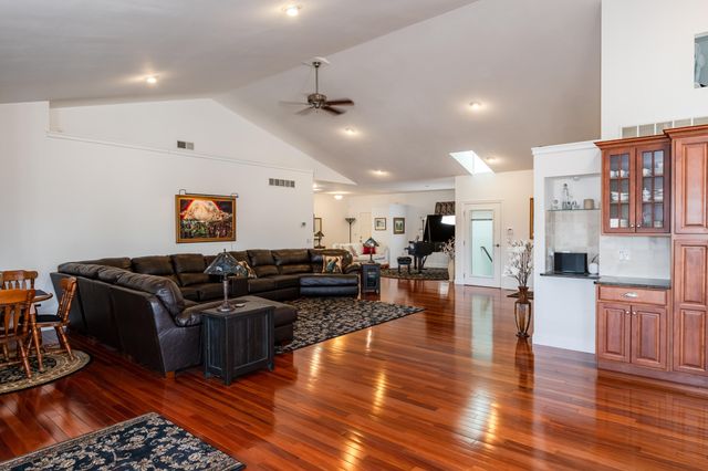 414 S Monroe Siding Road 414 S Monroe Siding Road, Xenia, OH 45385