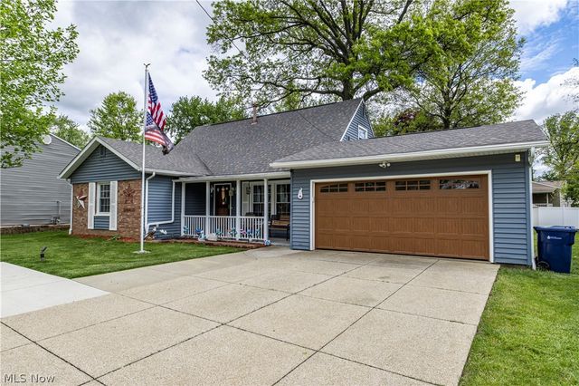 537 Eric Drive, Tallmadge, OH 44278
