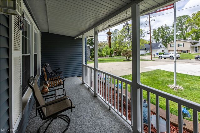 537 Eric Drive, Tallmadge, OH 44278