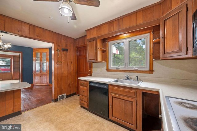 766 S HALSEY RD, Dover, DE 19901
