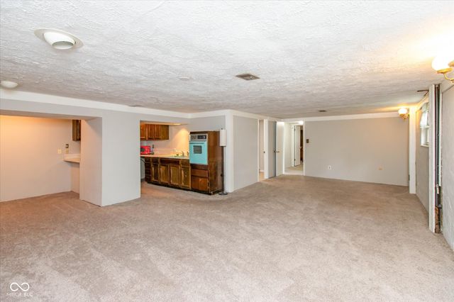 144 Bexhill Drive, Carmel, IN 46032