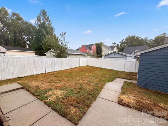 3926 Wilgrove Way Drive, Charlotte, NC 28213