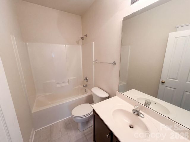 3926 Wilgrove Way Drive, Charlotte, NC 28213