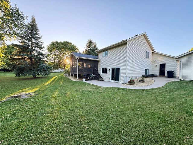 101 Carissa Lane SW, Saint Michael, MN 55376