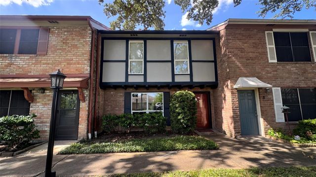 5218 Milwee Street 6, Houston, TX 77092