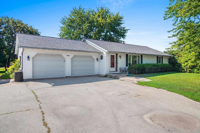 N4929 COUNTY ROAD U, De Pere, WI 54115