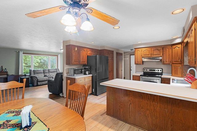 N4929 COUNTY ROAD U, De Pere, WI 54115
