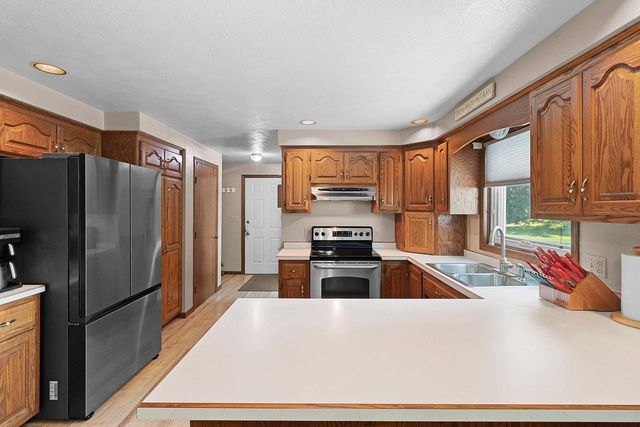 N4929 COUNTY ROAD U, De Pere, WI 54115