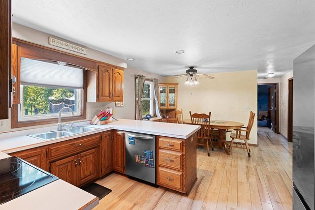 N4929 COUNTY ROAD U, De Pere, WI 54115