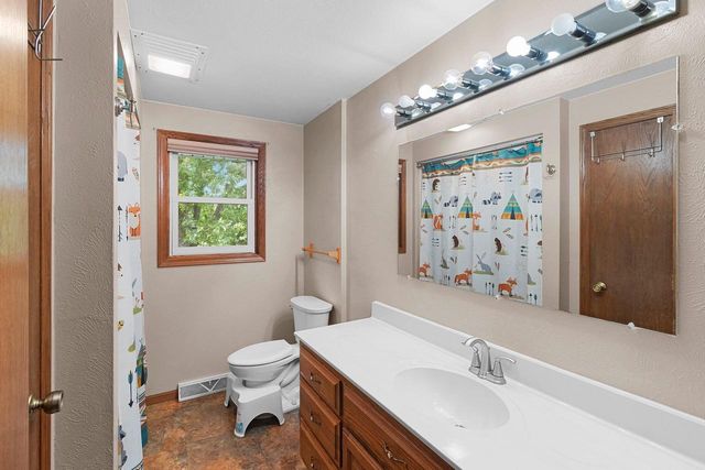 N4929 COUNTY ROAD U, De Pere, WI 54115