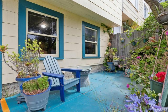 8231 Geary Boulevard, San Francisco, CA 94121