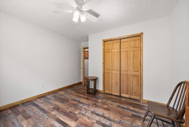 1549 Trace Creek Rd, Mc Ewen, TN 37101