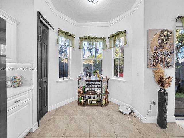 20673 NE 10th Path, Miami, FL 33179