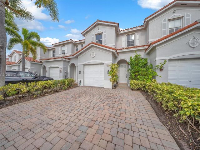20673 NE 10th Path, Miami, FL 33179