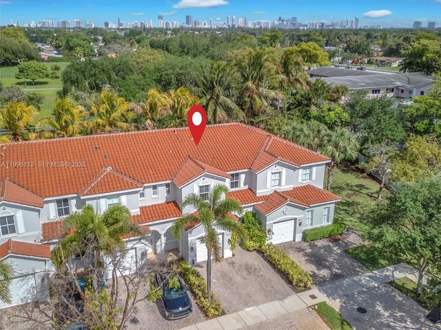 20673 NE 10th Path, Miami, FL 33179