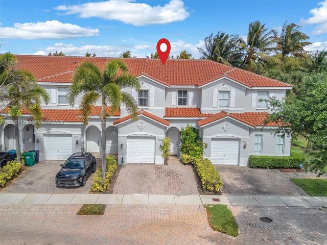 20673 NE 10th Path, Miami, FL 33179
