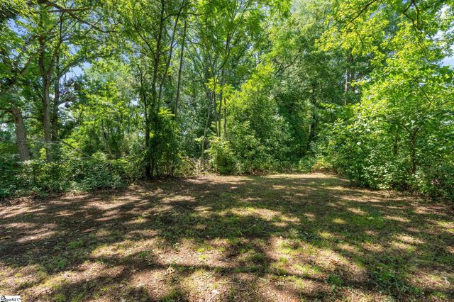 712 Old Grove Road, Piedmont, SC 29673