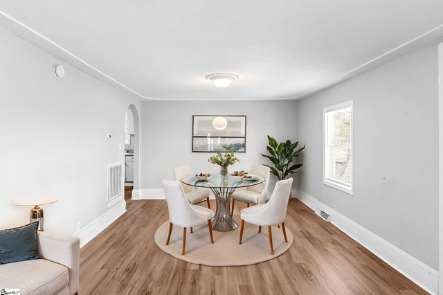 712 Old Grove Road, Piedmont, SC 29673