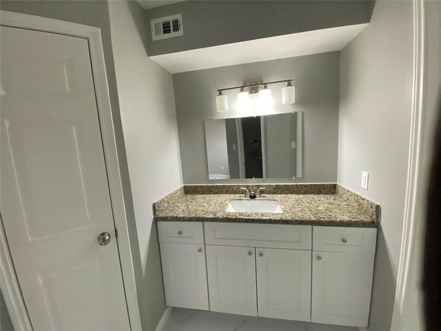 5100 Milwee Street 141, Houston, TX 77092