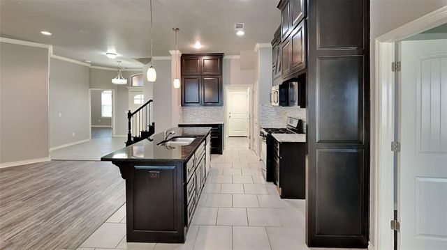 8208 NW 158th Street, Oklahoma City, OK 73013