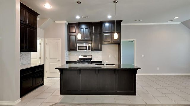8208 NW 158th Street, Oklahoma City, OK 73013