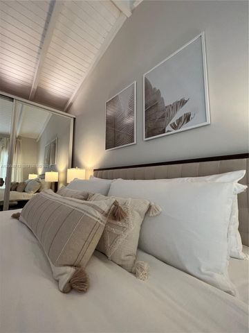 265 Palm Ave, Miami Beach, FL 33139