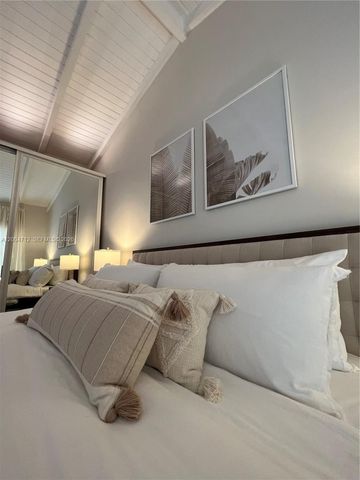 265 Palm Ave, Miami Beach, FL 33139