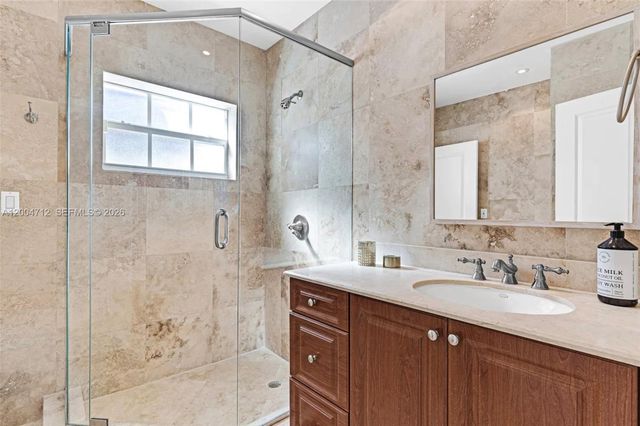 265 Palm Ave, Miami Beach, FL 33139