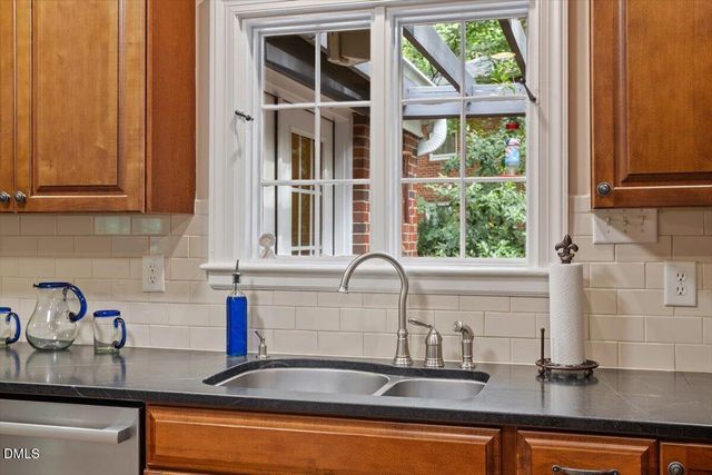 416 Brookside Drive, Chapel Hill, NC 27516