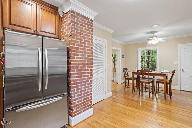 416 Brookside Drive, Chapel Hill, NC 27516