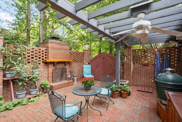 416 Brookside Drive, Chapel Hill, NC 27516