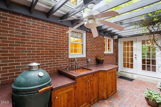 416 Brookside Drive, Chapel Hill, NC 27516