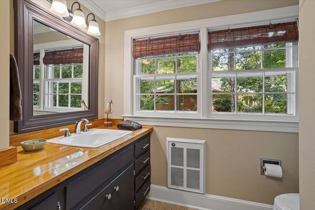 416 Brookside Drive, Chapel Hill, NC 27516