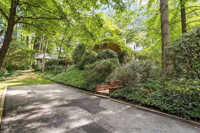 416 Brookside Drive, Chapel Hill, NC 27516