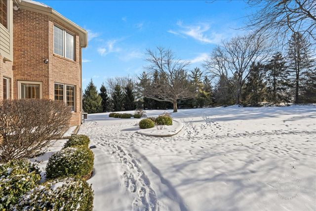 7N224 Whispering Trail, St. Charles, IL 60175