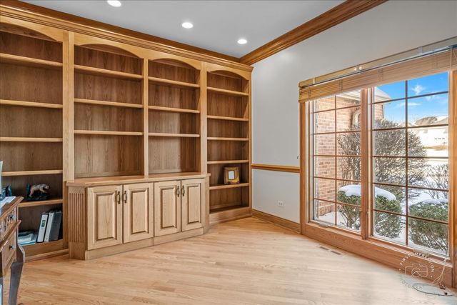 7N224 Whispering Trail, St. Charles, IL 60175