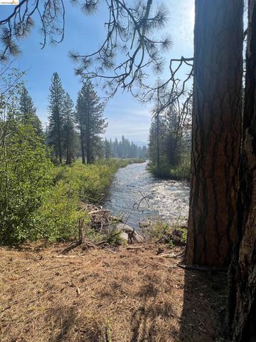 28525 S Stan Ct, Strawberry, CA 95364