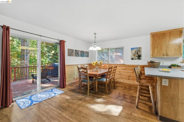 28525 S Stan Ct, Strawberry, CA 95364