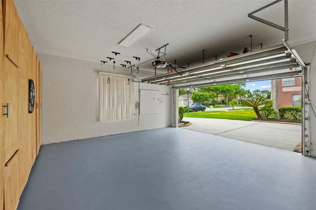 15509 EASTBOURN DRIVE, Odessa, FL 33556