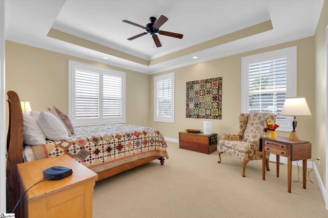 9 Hogarth Street, Greenville, SC 29617