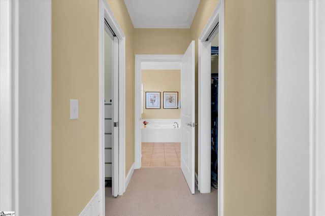 9 Hogarth Street, Greenville, SC 29617