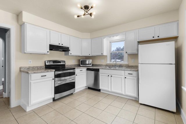 4050 KENNEDY DRIVE, Stevens Point, WI 54481