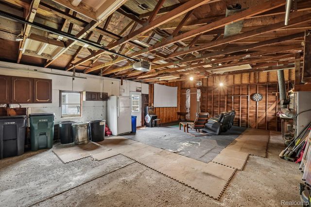 602 Florence Avenue, Royal Oak, MI 48067