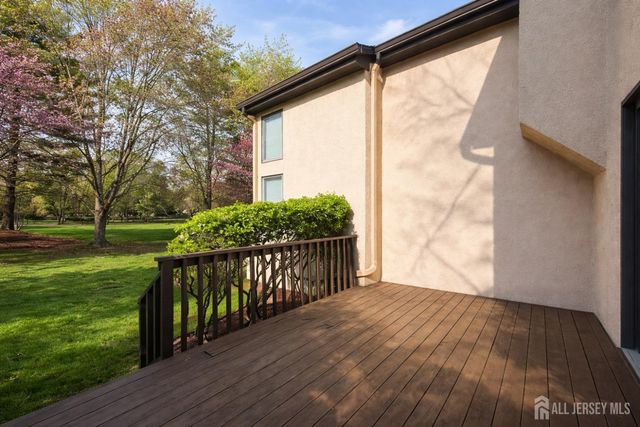 537 Sayre Drive, Plainsboro, NJ 08540