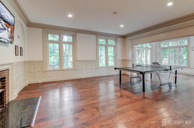 537 Sayre Drive, Plainsboro, NJ 08540