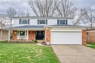 5854 Willow Creek Drive, Canton Charter Township, MI 48187