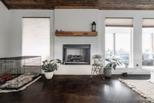 8486 McDuffee Road, Kingston, OK 73439